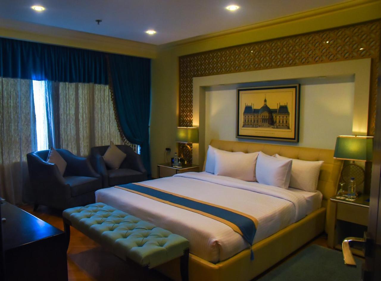 Fleet Club Mahrousa อเล็กซานเดรีย ภายนอก รูปภาพ A bedroom at the hotel